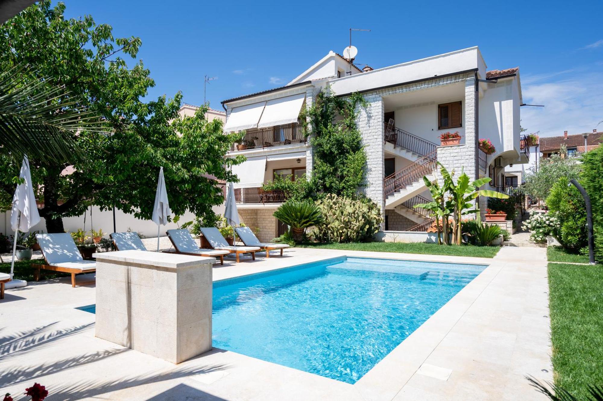 Apartments Maras Porec Ngoại thất bức ảnh